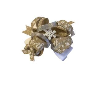 Handmade ❄️ Peace On Earth Bow